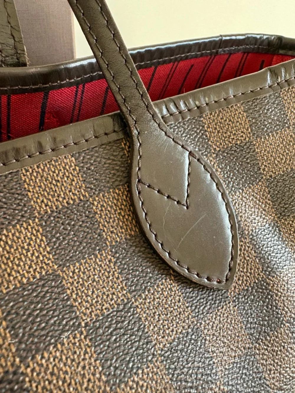 Louis Vuitton Damier Ebene Neverfull - Picture 6 of 16